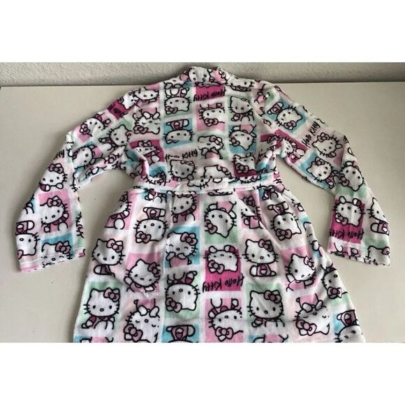 Sanrio Hello Kitty Soft Plush Short Belted Robe Women’s Sz XL With Pockets NEW - Picture 8 of 11